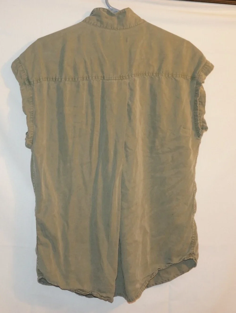 Jach’s Girlfriend Grey Denim Top, Large - Picture 8 of 13
